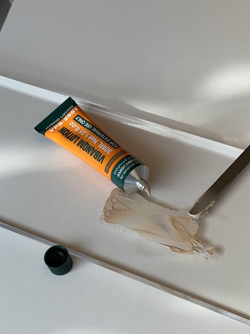 Vibanom VPS-2561 ハイブリッドローション 30ML VIBANQM VPS-2561 ハイブリッドローション 30ML VIBANQM VPS